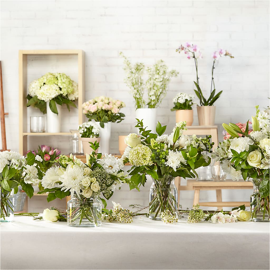 Classic Ivory – A Florist Original –  Jax Flowers Corp, Orange Park FL